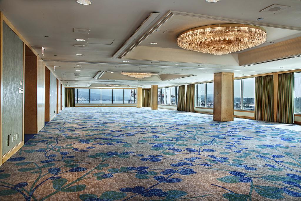 แพน แปซิฟิค แวนคูเวอร์ Hotel ภายนอก รูปภาพ The 30th floor of the hotel